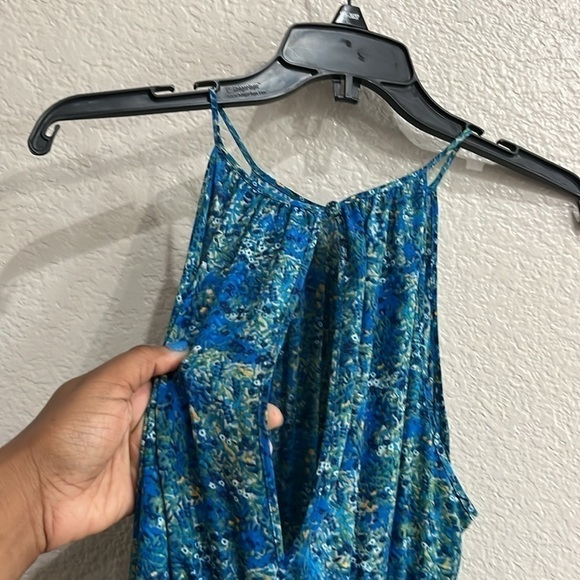 Belle and Sky Blue Floral Maxi Dress with front split and side zip sleeveless - Picture 9 of 12